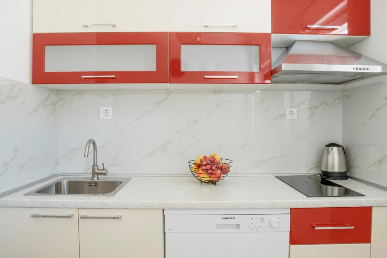 Apartmani Vudrag Трогир Экстерьер фото